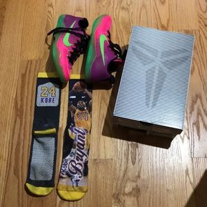 Kobe 11 and socks